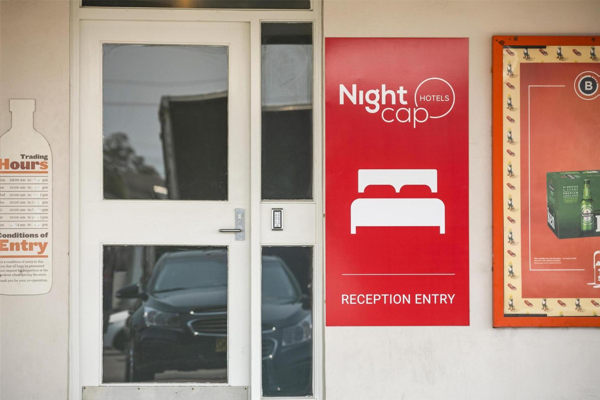 Nightcap At Fairfield Hotel Exterior photo